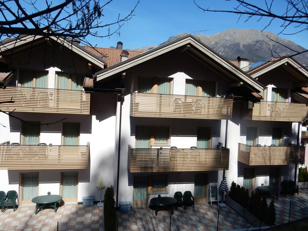 Aparthotel Residenza Casale Comano Terme Exterior foto